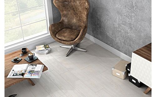 Avroria Real Wood