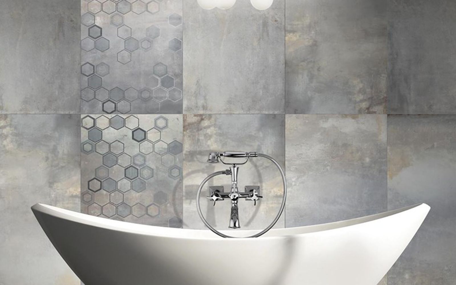 Tonino Lamborghini Sakhir